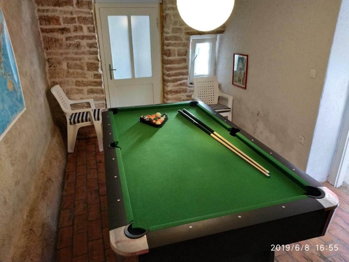 Holiday Home Peruški Eksteriør billede